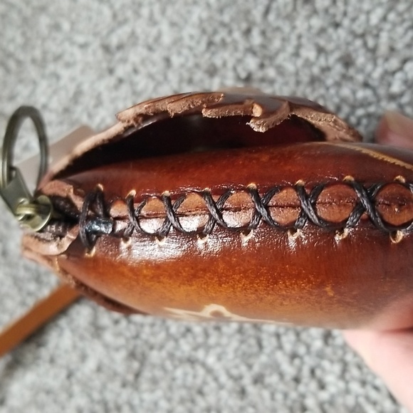 SLOTH COIN PURSE - Picture 9 of 10